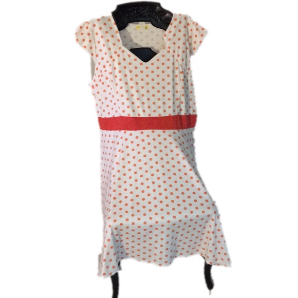 Modcloth Dresses & Skirts - Modcloth orange/cream polka dot dress 4x